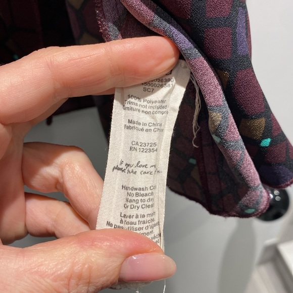 Wilfred size 2 patterned v-neck 3/4 sleeve mini dress in almost perfect cond - Picture 5 of 7